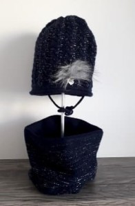 Czapka i komin dla dziewczynki Dolce Broel kolor granat