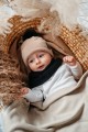 czapka-leslie-jamiks-z-pomponem-dla-chlopca-kolor-ciemny-bez-look.jpg