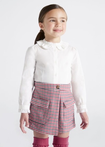 4951-35-bermudy-mayoral-kratka-dla-dziewczynki-kolor-czerwony-look.JPG
