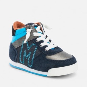 Buty sportowe Mayoral granatowe dla chłopca